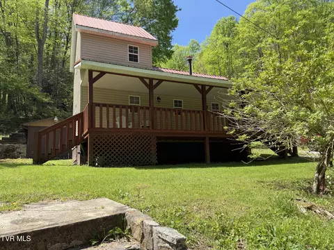 372 Ingram Branch Road Roan Mountain Tn 37687, Roan Mountain, TN 37687