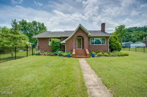180 Grant Lane Erwin Tn 37650, Erwin, TN 37650