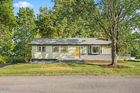 301 Carolyn Circle Bristol Tn 37620, Bristol, TN 37620