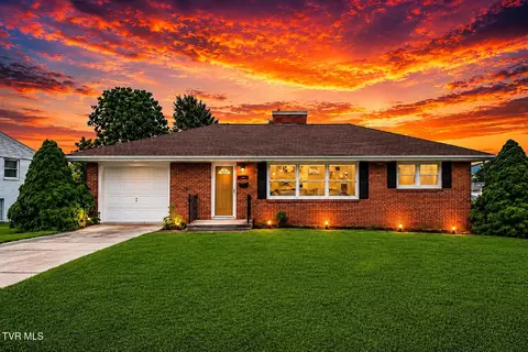 916 Mimosa Drive Kingsport Tn 37660, Kingsport, TN 37660