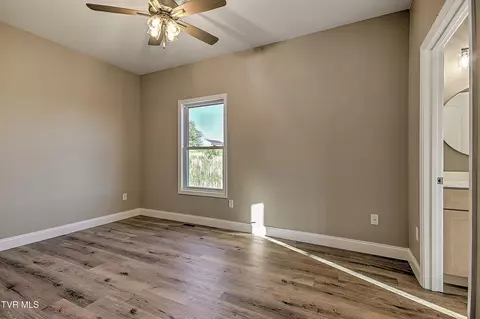 Bedroom - 234 E Ridges Drive Chuckey Tn 37641, Chuckey, TN 37641 photo 11 of 11