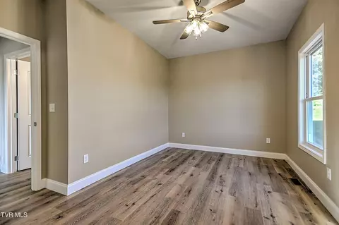 Bedroom - 234 E Ridges Drive Chuckey Tn 37641, Chuckey, TN 37641 photo 9 of 11