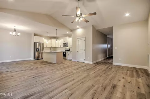 Living - 234 E Ridges Drive Chuckey Tn 37641, Chuckey, TN 37641 photo 5 of 9