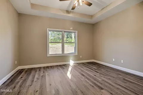 Bedroom - 234 E Ridges Drive Chuckey Tn 37641, Chuckey, TN 37641 photo 5 of 11