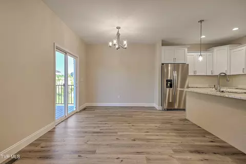 Dining - 234 E Ridges Drive Chuckey Tn 37641, Chuckey, TN 37641 photo 1 of 1