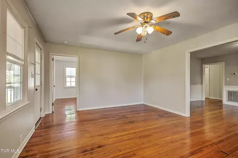 Living - 2145 Highway 93 Fall Branch Tn 37656, Fall Branch, TN 37656 photo 3 of 8