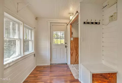 Entry Way - 2145 Highway 93 Fall Branch Tn 37656, Fall Branch, TN 37656 photo 1 of 2