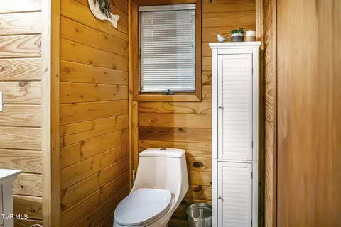 Bath - 835 Pike Road Greeneville Tn 37745, Greeneville, TN 37745 photo 1 of 4