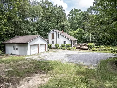 Exterior - 835 Pike Road Greeneville Tn 37745, Greeneville, TN 37745 photo 13 of 19