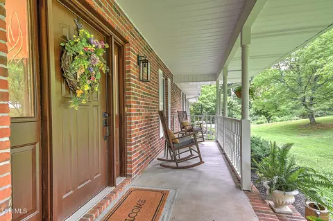 145 Zeb Grindstaff Road Elizabethton Tn 37643, Elizabethton, TN 37643