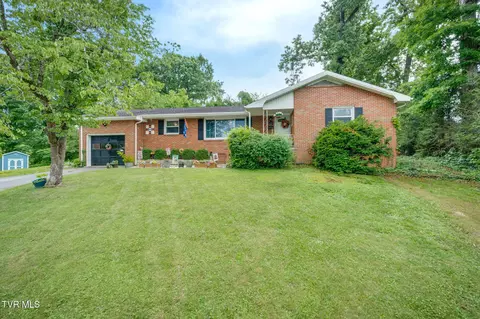 1704 Acorn Court Johnson City Tn 37601, Johnson City, TN 37601