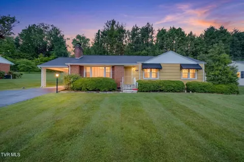 606 Pine Hill Road Elizabethton Tn 37643, Elizabethton, TN 37643