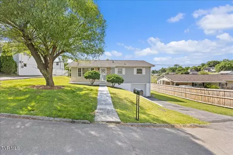 129 Cherrywood Lane Bristol Tn 37620, Bristol, TN 37620