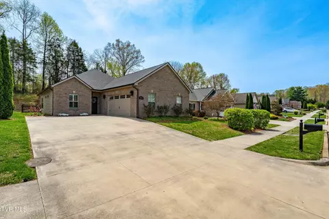 333 Devonshire Avenue Johnson City Tn 37601, Johnson City, TN 37601