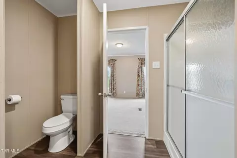 Bath - 425 Pritchard Road Limestone Tn 37681, Limestone, TN 37681 photo 3 of 3