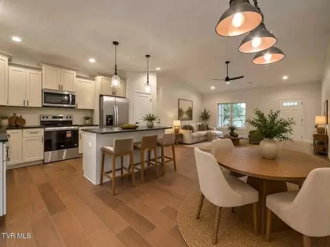 Dining - 118 Emerald Drive Greeneville Tn 37745, Greeneville, TN 37745 photo 1 of 4