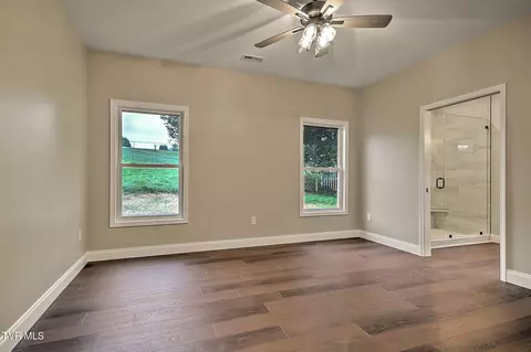 Bedroom - 118 Emerald Drive Greeneville Tn 37745, Greeneville, TN 37745 photo 2 of 13