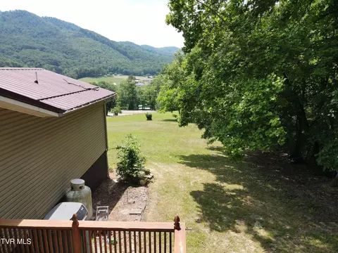 Exterior - 213 Yose Drive Duffield Va 24244, Duffield, VA 24244 photo 13 of 15