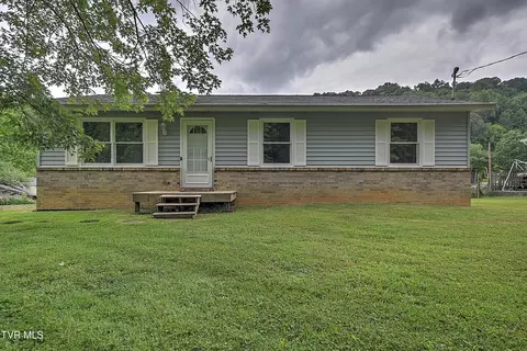 1117 Hunting Hill Road Piney Flats Tn 37686, Piney Flats, TN 37686
