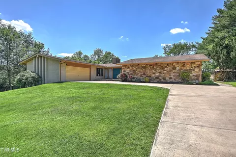 112 Greiner Drive Bristol Tn 37620, Bristol, TN 37620
