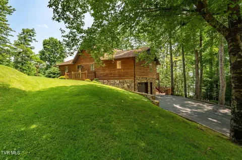 196 Hiddenwood Drive Mountain City Tn 37683, Mountain City, TN 37683