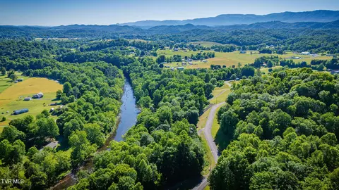 160 170 Tailwater Road Bluff City Tn 37618, Bluff City, TN 37618