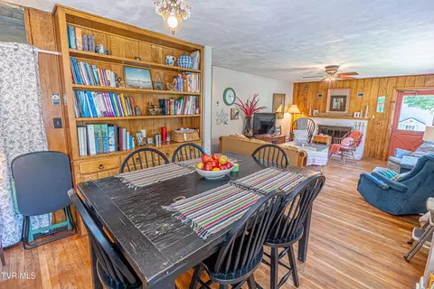 Dining - 800 Prospect Avenue Bristol Va 24201, Bristol, VA 24201 photo 2 of 3