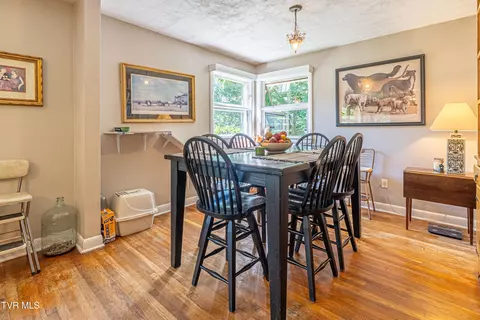 Dining - 800 Prospect Avenue Bristol Va 24201, Bristol, VA 24201 photo 3 of 3