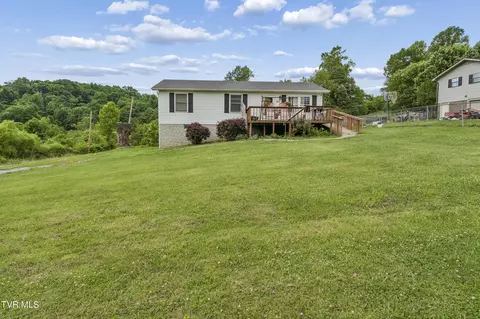 1401 Charity Hill Road Elizabethton Tn 37643, Elizabethton, TN 37643