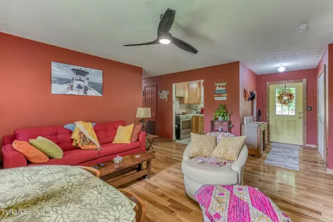Living - 130 Timber Lane Hampton Tn 37658, Hampton, TN 37658 photo 2 of 2