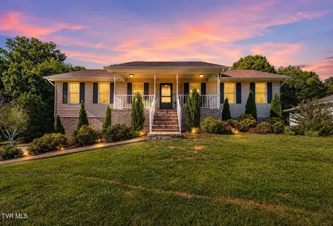 850 Topeka Drive Mount Carmel Tn 37645, Mount Carmel, TN 37645