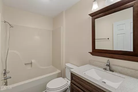 Bath - 1141 E Timbers 1141 Greeneville Tn 37745, Greeneville, TN 37745 photo 3 of 3