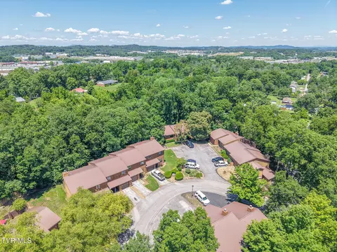 View/Area - 1141 E Timbers 1141 Greeneville Tn 37745, Greeneville, TN 37745 photo 2 of 7
