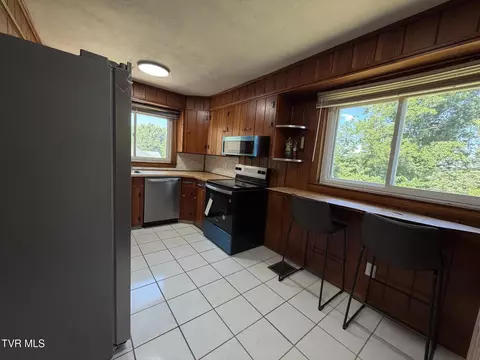 Kitchen - 507 E Sevier Heights Greeneville Tn 37745, Greeneville, TN 37745 photo 1 of 1