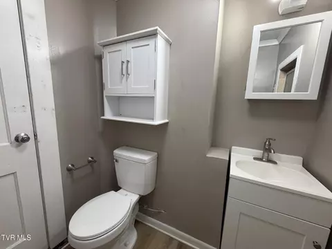 Bath - 507 E Sevier Heights Greeneville Tn 37745, Greeneville, TN 37745 photo 4 of 4