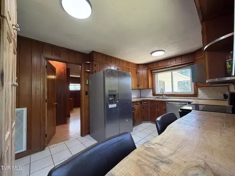 Kitchen - 507 E Sevier Heights Greeneville Tn 37745, Greeneville, TN 37745 photo 1 of 2