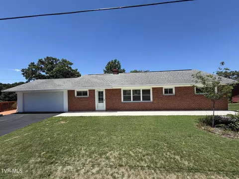 Exterior - 507 E Sevier Heights Greeneville Tn 37745, Greeneville, TN 37745 photo 2 of 8