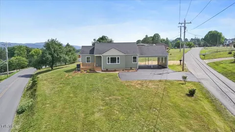 2286 Dave Buck Road Johnson City Tn 37601, Johnson City, TN 37601