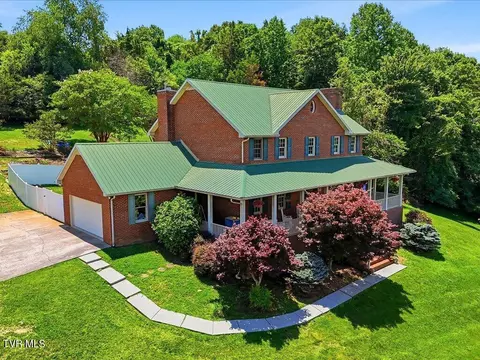 Exterior - 7531 W Pierce Drive Talbott Tn 37877, Talbott, TN 37877 photo 3 of 6