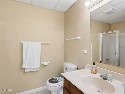 Bath - 7531 W Pierce Drive Talbott Tn 37877, Talbott, TN 37877 photo 5 of 5