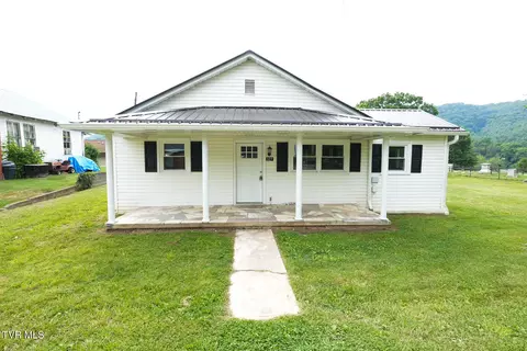 327 Walnut Street Gate City Va 24251, Gate City, VA 24251