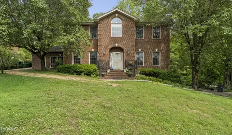 2705 Berkshire Lane Kingsport Tn 37660, Kingsport, TN 37660