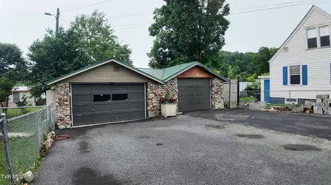 Exterior - 651 Broyles Avenue Erwin Tn 37650, Erwin, TN 37650 photo 6 of 28