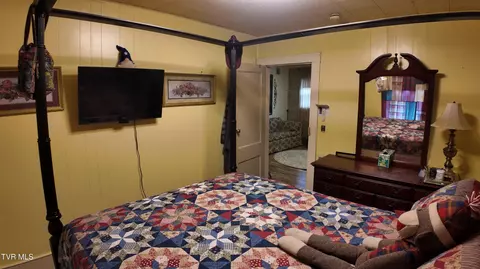 Bedroom - 651 Broyles Avenue Erwin Tn 37650, Erwin, TN 37650 photo 4 of 7