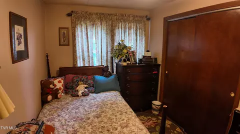 Bedroom - 651 Broyles Avenue Erwin Tn 37650, Erwin, TN 37650 photo 3 of 7