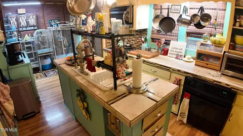 Kitchen - 651 Broyles Avenue Erwin Tn 37650, Erwin, TN 37650 photo 6 of 8
