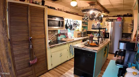 Kitchen - 651 Broyles Avenue Erwin Tn 37650, Erwin, TN 37650 photo 8 of 8