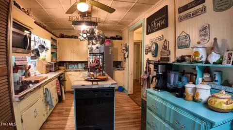 Kitchen - 651 Broyles Avenue Erwin Tn 37650, Erwin, TN 37650 photo 3 of 8
