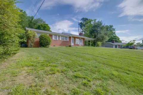 Exterior - 1710 Mcclellan Drive Johnson City Tn 37604, Johnson City, TN 37604 photo 1 of 7