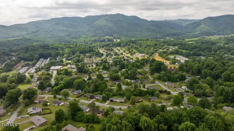 View/Area - 1710 Mcclellan Drive Johnson City Tn 37604, Johnson City, TN 37604 photo 5 of 6